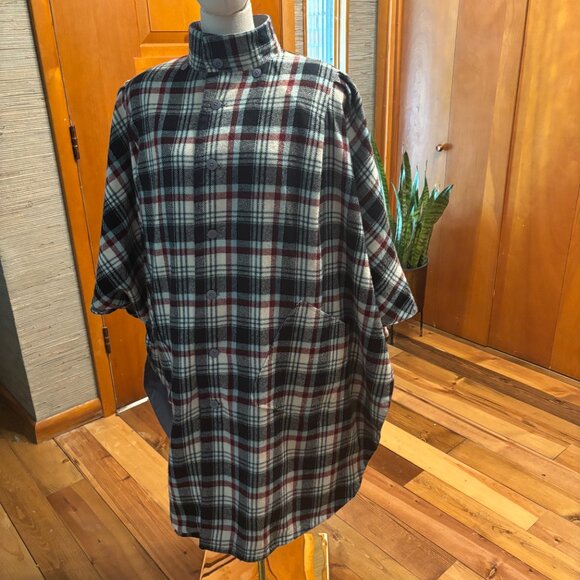 Women's Reversible All Weather Cloak XL - Picture 1 of 9